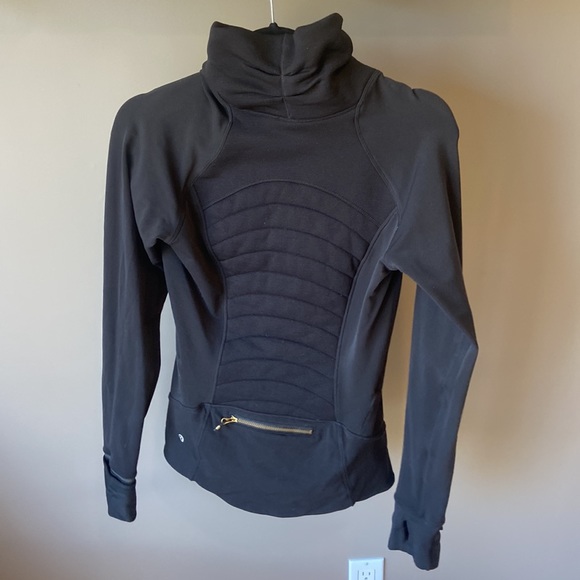 Lululemon Fleece Out Jacket Size 6 - Picture 9 of 13
